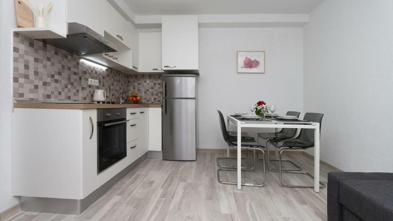 מאקרסקה Modern Apartments Iva מראה חיצוני תמונה