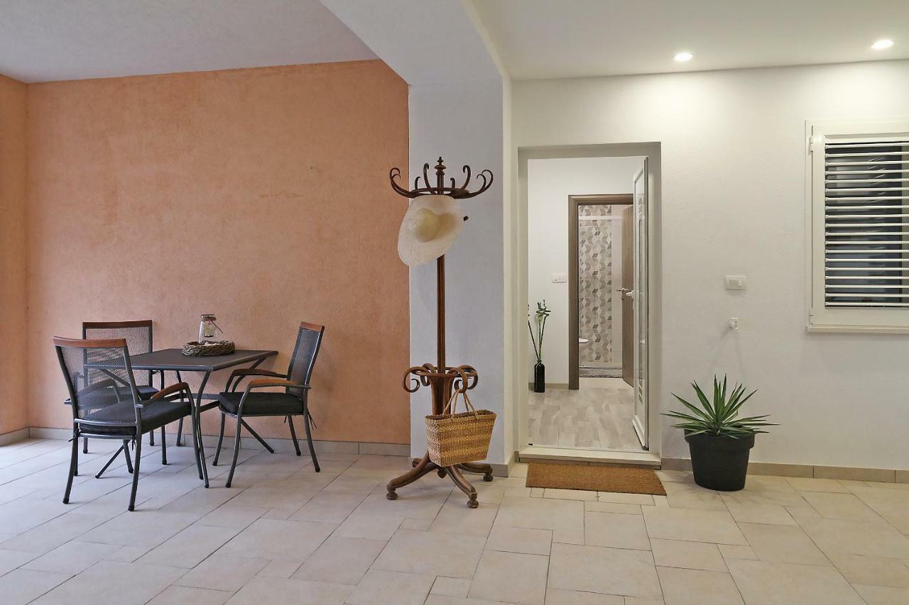 מאקרסקה Modern Apartments Iva מראה חיצוני תמונה