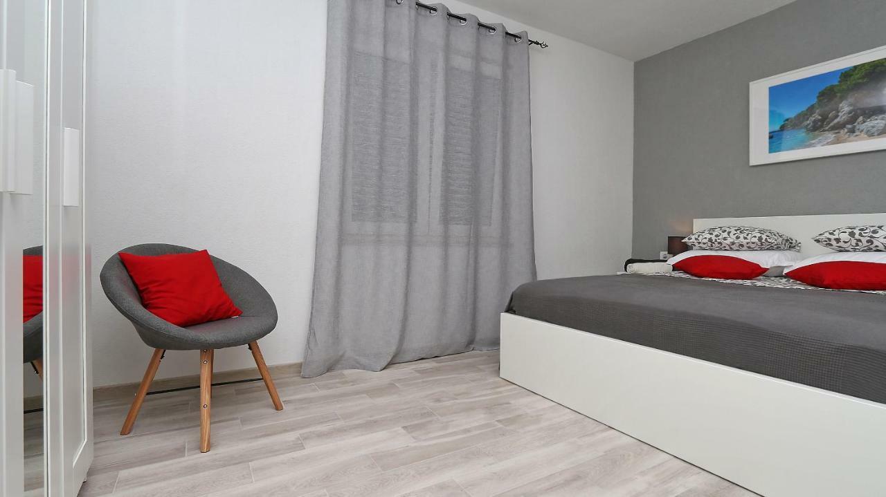 מאקרסקה Modern Apartments Iva מראה חיצוני תמונה